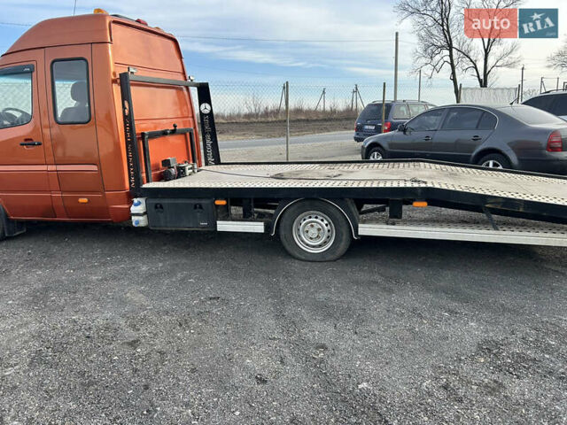Оранжевый Мерседес Sprinter, объемом двигателя 2.15 л и пробегом 251 тыс. км за 11500 $, фото 5 на Automoto.ua