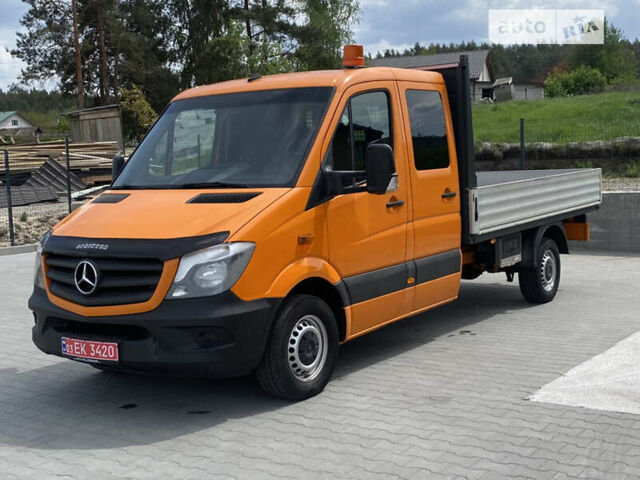 Помаранчевий Мерседес Sprinter, об'ємом двигуна 0 л та пробігом 243 тис. км за 23500 $, фото 1 на Automoto.ua