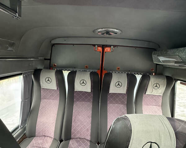 Оранжевый Мерседес Sprinter, объемом двигателя 2.69 л и пробегом 179 тыс. км за 17900 $, фото 24 на Automoto.ua