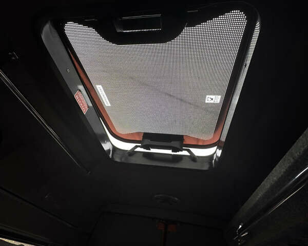 Оранжевый Мерседес Sprinter, объемом двигателя 2.69 л и пробегом 179 тыс. км за 17900 $, фото 19 на Automoto.ua