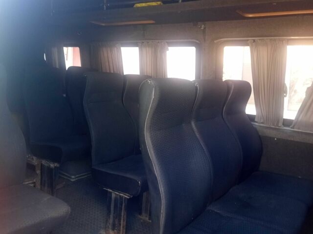 Помаранчевий Мерседес Sprinter, об'ємом двигуна 2.9 л та пробігом 1000 тис. км за 5700 $, фото 3 на Automoto.ua