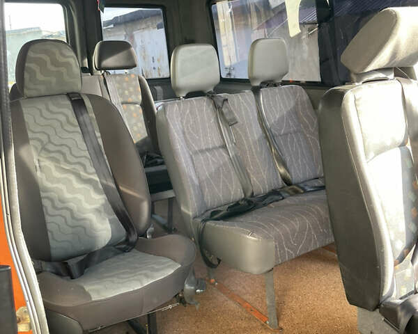 Помаранчевий Мерседес Sprinter, об'ємом двигуна 0 л та пробігом 342 тис. км за 10000 $, фото 8 на Automoto.ua