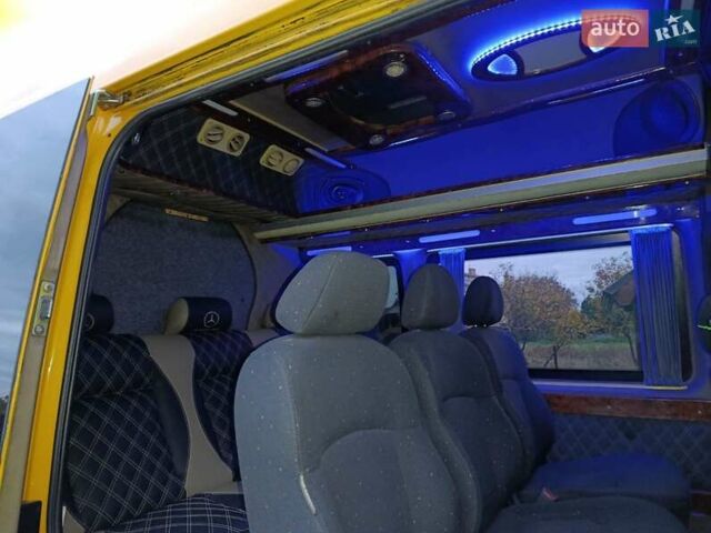 Помаранчевий Мерседес Sprinter, об'ємом двигуна 2.7 л та пробігом 751 тис. км за 9500 $, фото 28 на Automoto.ua