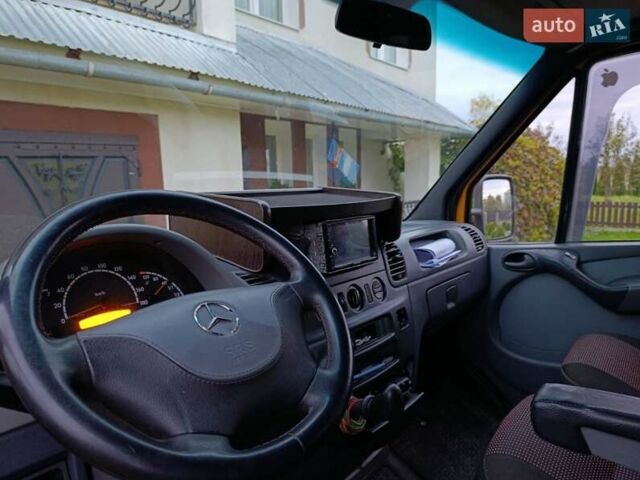 Помаранчевий Мерседес Sprinter, об'ємом двигуна 2.7 л та пробігом 751 тис. км за 9500 $, фото 18 на Automoto.ua