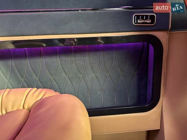 Помаранчевий Мерседес Sprinter, об'ємом двигуна 2.14 л та пробігом 350 тис. км за 46500 $, фото 23 на Automoto.ua