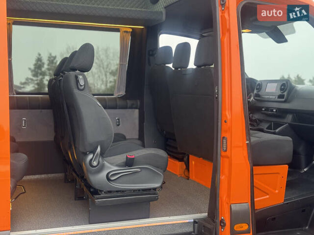Оранжевый Мерседес Sprinter, объемом двигателя 2.14 л и пробегом 273 тыс. км за 37900 $, фото 10 на Automoto.ua