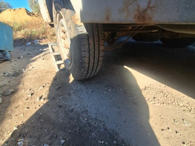 Белый Мерседес Т-мод, объемом двигателя 2.3 л и пробегом 100 тыс. км за 1299 $, фото 2 на Automoto.ua