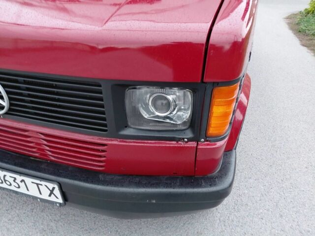 Красный Мерседес Т-мод, объемом двигателя 2.3 л и пробегом 487 тыс. км за 4000 $, фото 6 на Automoto.ua