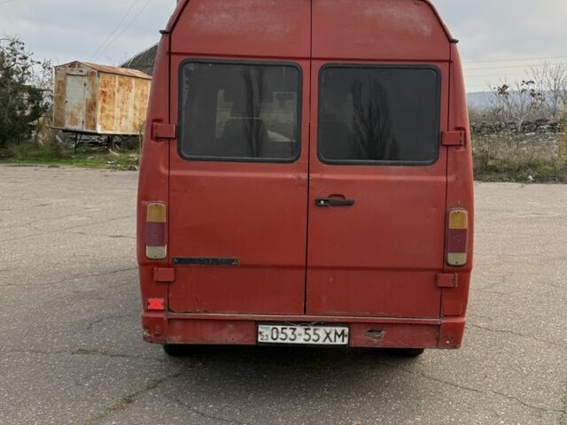 Красный Мерседес Т-мод, объемом двигателя 0 л и пробегом 400 тыс. км за 2500 $, фото 7 на Automoto.ua