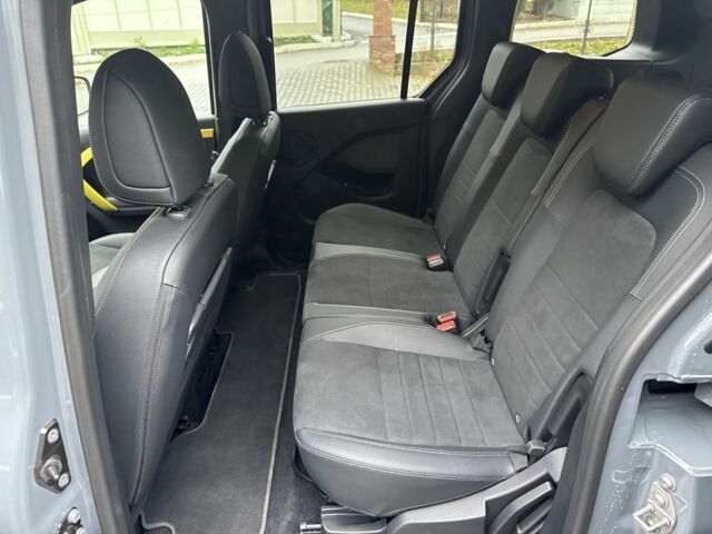 Серый Мерседес Т-мод, объемом двигателя 0 л и пробегом 11 тыс. км за 25900 $, фото 10 на Automoto.ua