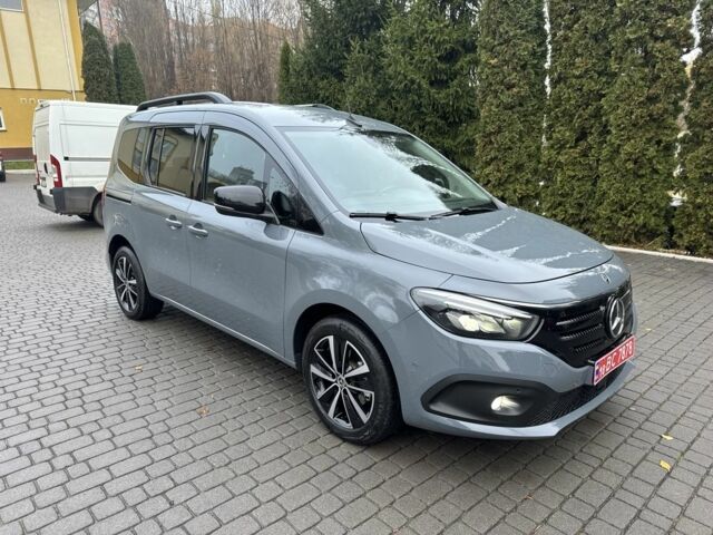 Серый Мерседес Т-мод, объемом двигателя 0 л и пробегом 11 тыс. км за 25900 $, фото 7 на Automoto.ua