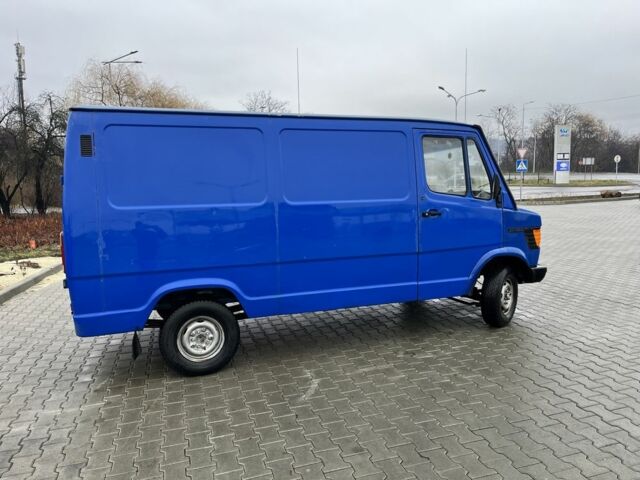 Синий Мерседес Т-мод, объемом двигателя 0 л и пробегом 389 тыс. км за 2300 $, фото 6 на Automoto.ua