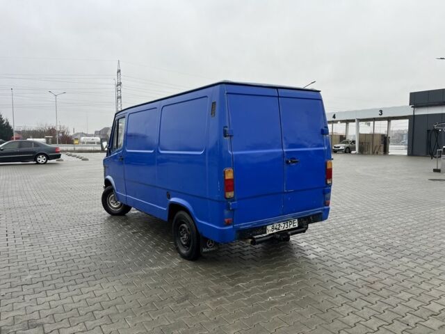Синій Мерседес Т-мод, об'ємом двигуна 2.3 л та пробігом 389 тис. км за 2300 $, фото 7 на Automoto.ua