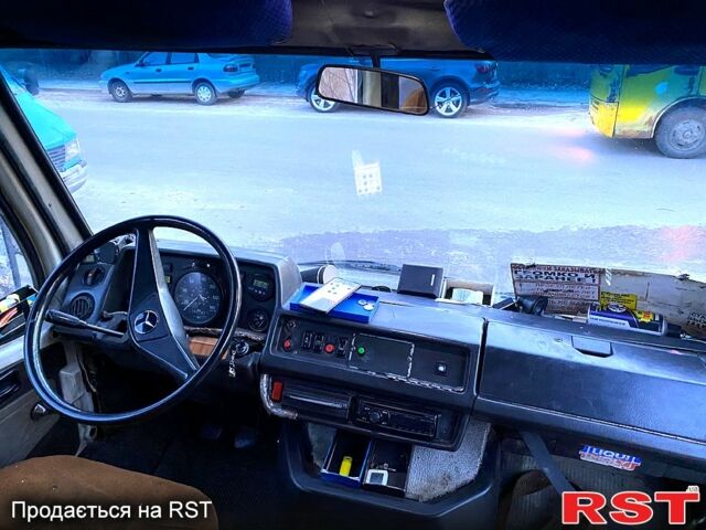 Білий Мерседес T1, об'ємом двигуна 2.3 л та пробігом 500 тис. км за 2900 $, фото 2 на Automoto.ua