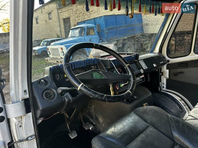 Белый Мерседес T1, объемом двигателя 2.87 л и пробегом 500 тыс. км за 2900 $, фото 8 на Automoto.ua