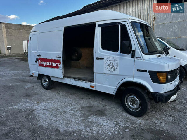Белый Мерседес T1, объемом двигателя 2.87 л и пробегом 500 тыс. км за 2900 $, фото 10 на Automoto.ua