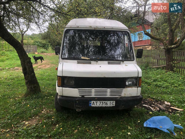 Білий Мерседес T1, об'ємом двигуна 3 л та пробігом 47 тис. км за 2200 $, фото 7 на Automoto.ua