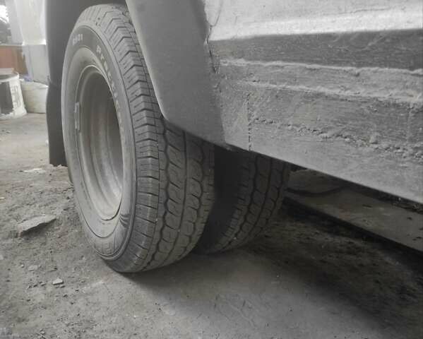 Білий Мерседес T1, об'ємом двигуна 2.9 л та пробігом 2 тис. км за 7000 $, фото 22 на Automoto.ua