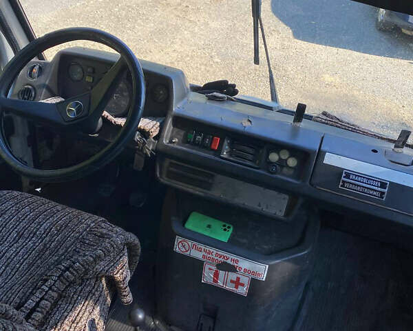 Білий Мерседес T1, об'ємом двигуна 2.87 л та пробігом 888 тис. км за 1768 $, фото 7 на Automoto.ua