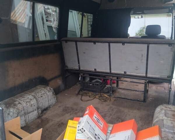 Білий Мерседес T1, об'ємом двигуна 2.87 л та пробігом 300 тис. км за 2300 $, фото 9 на Automoto.ua