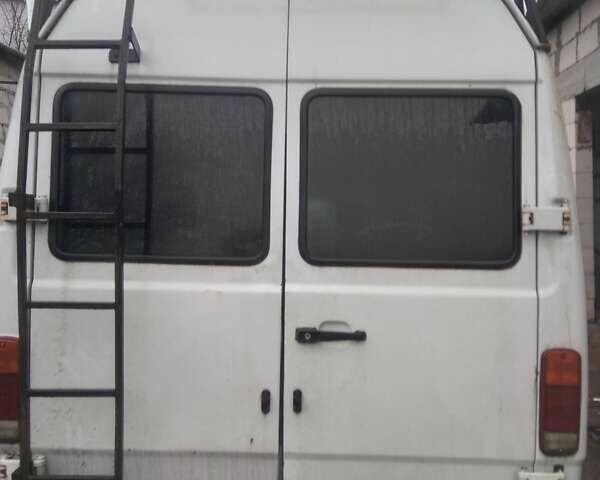 Білий Мерседес T1, об'ємом двигуна 2.87 л та пробігом 300 тис. км за 2300 $, фото 4 на Automoto.ua