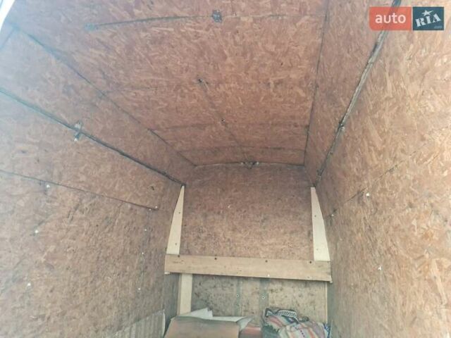 Белый Мерседес T1, объемом двигателя 2.9 л и пробегом 570 тыс. км за 4011 $, фото 8 на Automoto.ua