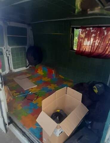 Белый Мерседес T1, объемом двигателя 2.3 л и пробегом 500 тыс. км за 2200 $, фото 1 на Automoto.ua