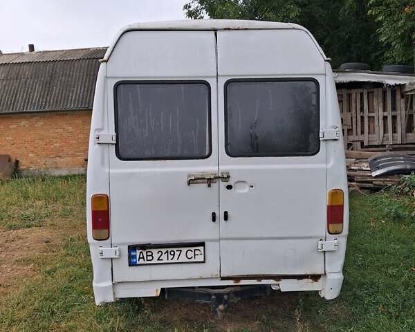 Белый Мерседес T1, объемом двигателя 2.3 л и пробегом 8 тыс. км за 3300 $, фото 8 на Automoto.ua
