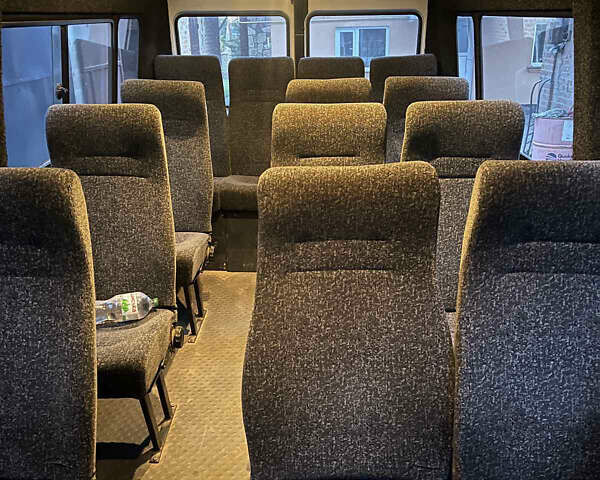 Белый Мерседес T1, объемом двигателя 2.3 л и пробегом 395 тыс. км за 4999 $, фото 3 на Automoto.ua