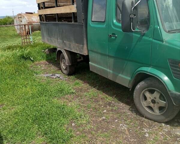Мерседес T1, объемом двигателя 0 л и пробегом 500 тыс. км за 2700 $, фото 2 на Automoto.ua