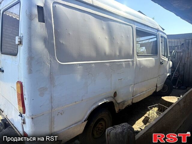 Мерседес T1, об'ємом двигуна 3 л та пробігом 0 тис. км за 1650 $, фото 1 на Automoto.ua