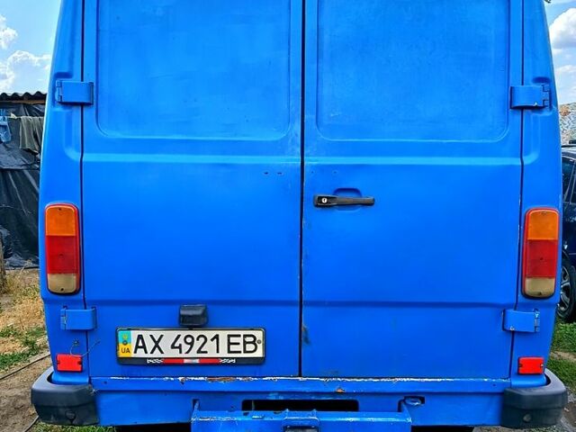 Мерседес T1, объемом двигателя 2.3 л и пробегом 0 тыс. км за 2150 $, фото 5 на Automoto.ua