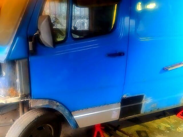 Мерседес T1, объемом двигателя 2.8 л и пробегом 0 тыс. км за 3000 $, фото 7 на Automoto.ua