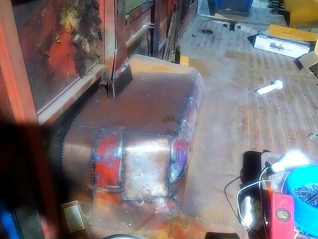 Мерседес T1, объемом двигателя 2.8 л и пробегом 0 тыс. км за 3000 $, фото 2 на Automoto.ua