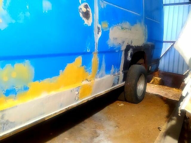 Мерседес T1, объемом двигателя 2.8 л и пробегом 0 тыс. км за 3000 $, фото 5 на Automoto.ua