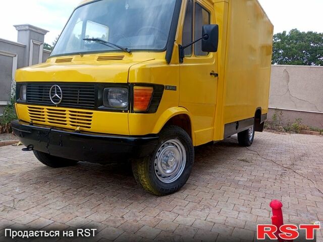 Мерседес T1, объемом двигателя 2.2 л и пробегом 0 тыс. км за 2400 $, фото 1 на Automoto.ua