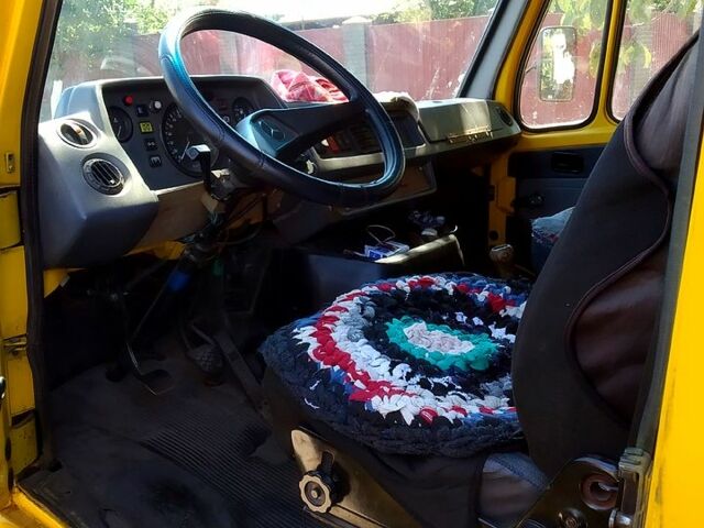 Мерседес T1, об'ємом двигуна 2.3 л та пробігом 400 тис. км за 2800 $, фото 3 на Automoto.ua