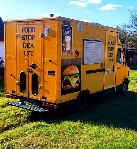 Мерседес T1, об'ємом двигуна 2.3 л та пробігом 0 тис. км за 2000 $, фото 4 на Automoto.ua