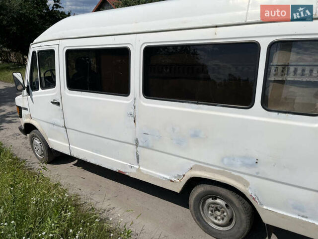Мерседес T1, объемом двигателя 0 л и пробегом 55 тыс. км за 2200 $, фото 4 на Automoto.ua