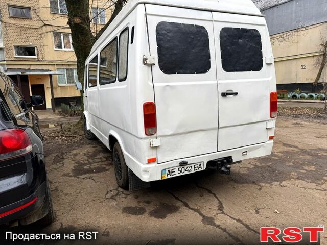 Мерседес T1, об'ємом двигуна 3 л та пробігом 0 тис. км за 2050 $, фото 3 на Automoto.ua