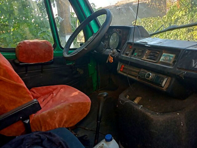 Мерседес T1, объемом двигателя 3 л и пробегом 0 тыс. км за 1600 $, фото 2 на Automoto.ua