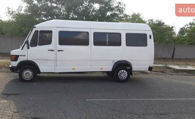 Мерседес T1, объемом двигателя 0 л и пробегом 123 тыс. км за 2873 $, фото 3 на Automoto.ua