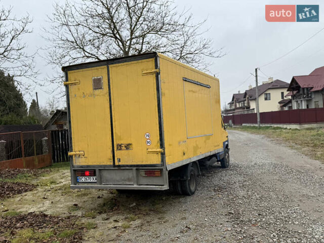 Желтый Мерседес T1, объемом двигателя 2.9 л и пробегом 500 тыс. км за 3650 $, фото 8 на Automoto.ua