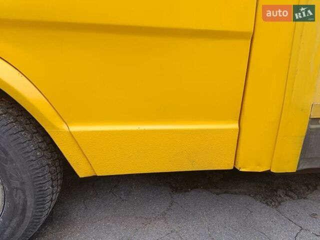 Желтый Мерседес T1, объемом двигателя 0 л и пробегом 2 тыс. км за 3500 $, фото 2 на Automoto.ua