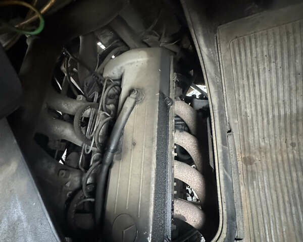 Желтый Мерседес T1, объемом двигателя 2.3 л и пробегом 400 тыс. км за 3100 $, фото 16 на Automoto.ua