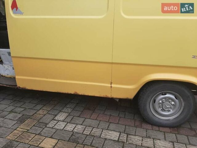 Жовтий Мерседес T1, об'ємом двигуна 2.3 л та пробігом 500 тис. км за 3300 $, фото 18 на Automoto.ua