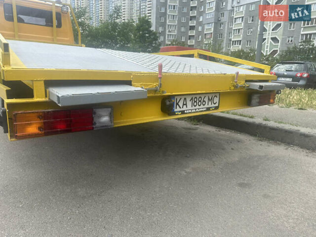 Жовтий Мерседес T1, об'ємом двигуна 3 л та пробігом 250 тис. км за 7500 $, фото 21 на Automoto.ua