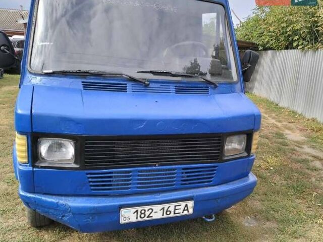 Синій Мерседес T1, об'ємом двигуна 2.4 л та пробігом 236 тис. км за 2200 $, фото 3 на Automoto.ua