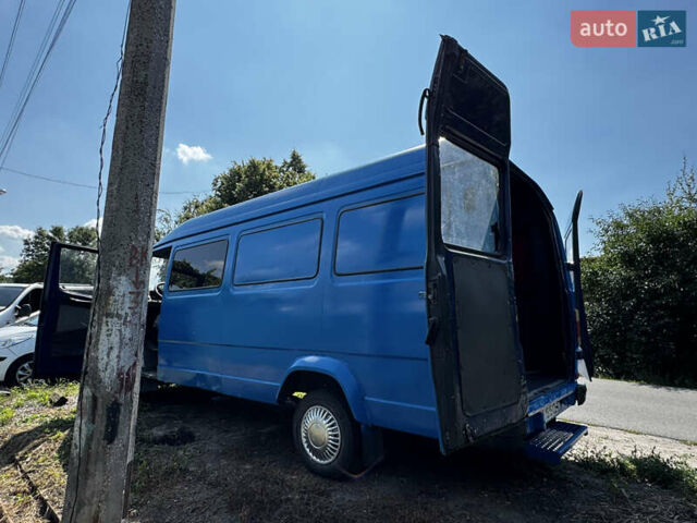 Синий Мерседес T1, объемом двигателя 2.87 л и пробегом 320 тыс. км за 3000 $, фото 6 на Automoto.ua