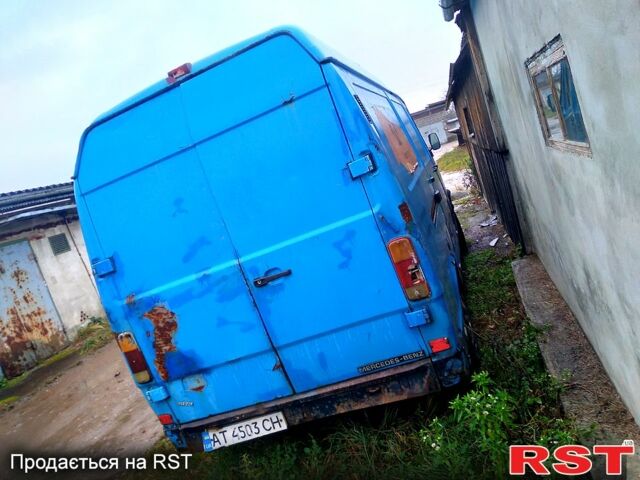 Синий Мерседес T1, объемом двигателя 2.3 л и пробегом 530 тыс. км за 750 $, фото 3 на Automoto.ua